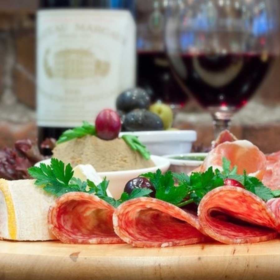APERITIVO  DI PASQUETTA